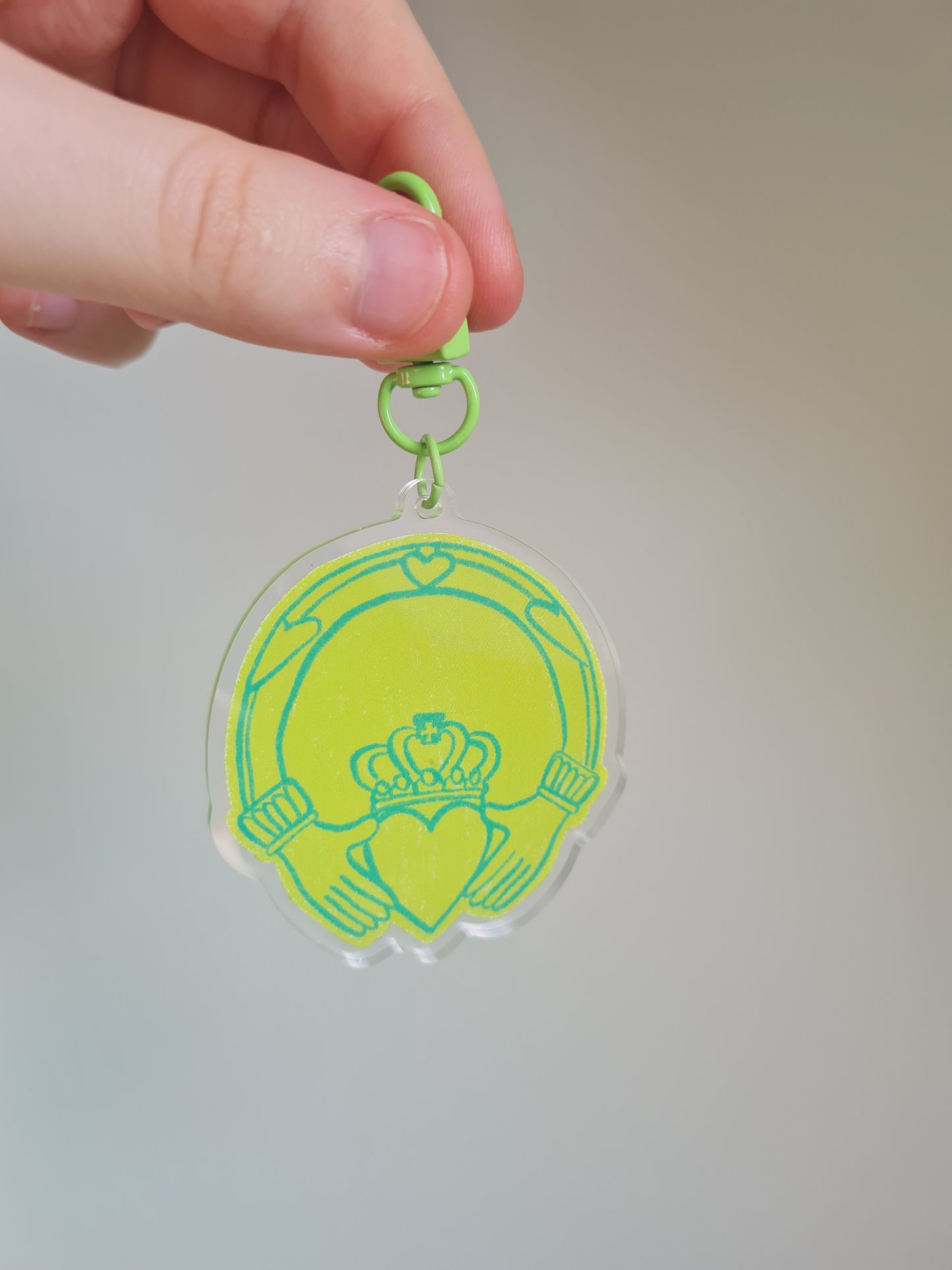 Green claddagh keyring