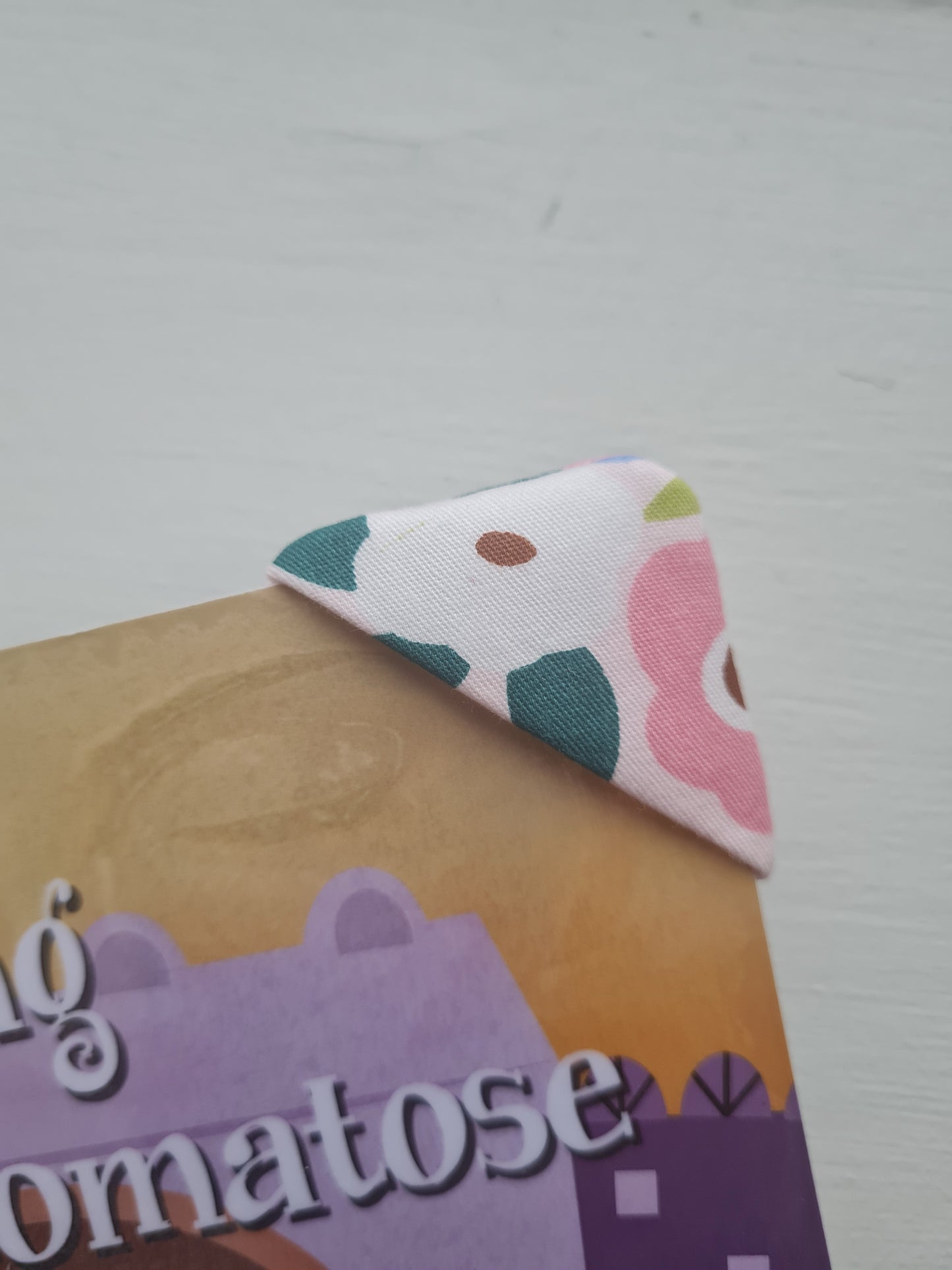 Hand sewn bookmark - corner