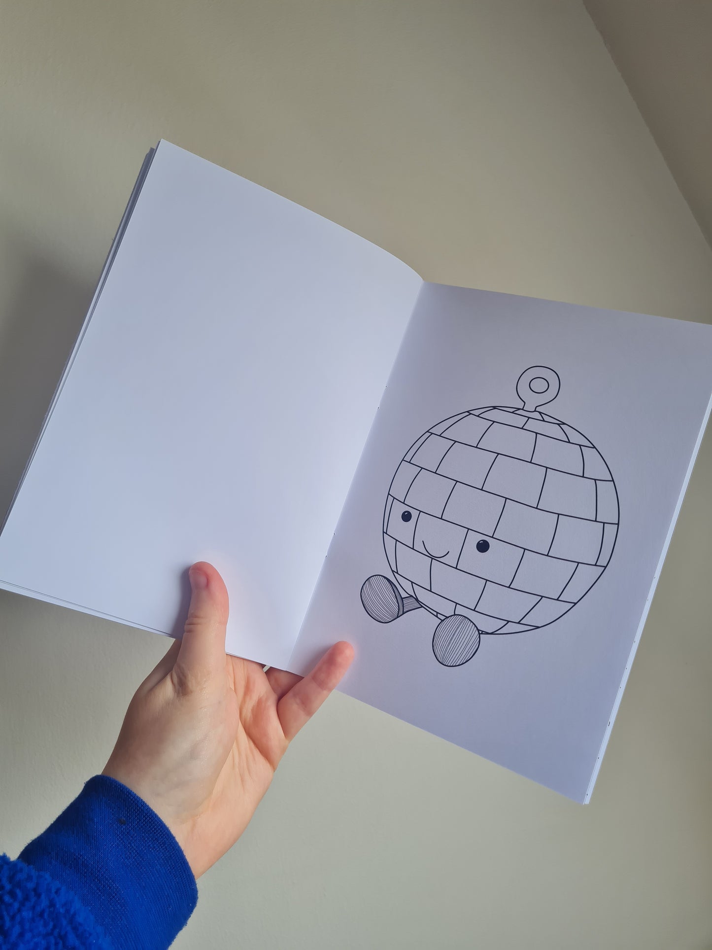 Foods and dudes colouring book