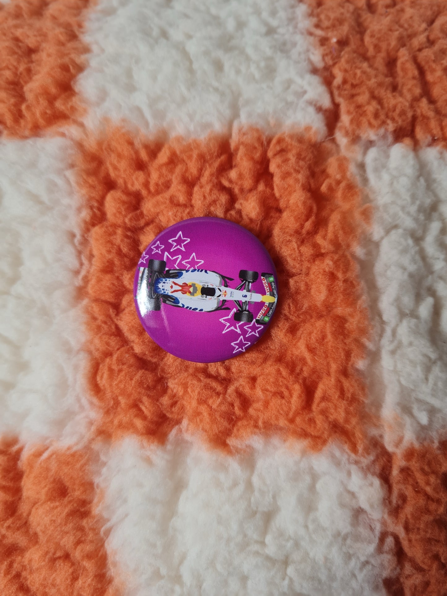 Racing bulls car badge pin (Isack Hadjar)